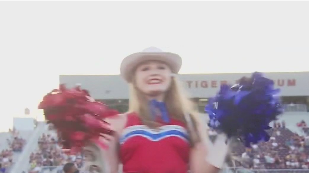 Unstoppable Dripping Springs races by rival Hays, 70-42