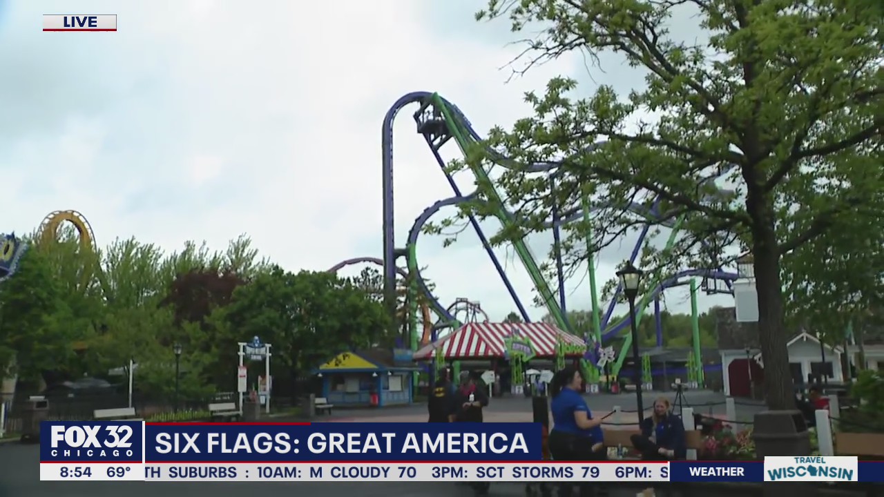 Rollercoasters, thrills and delicious treats on full display at Six Flags Great America