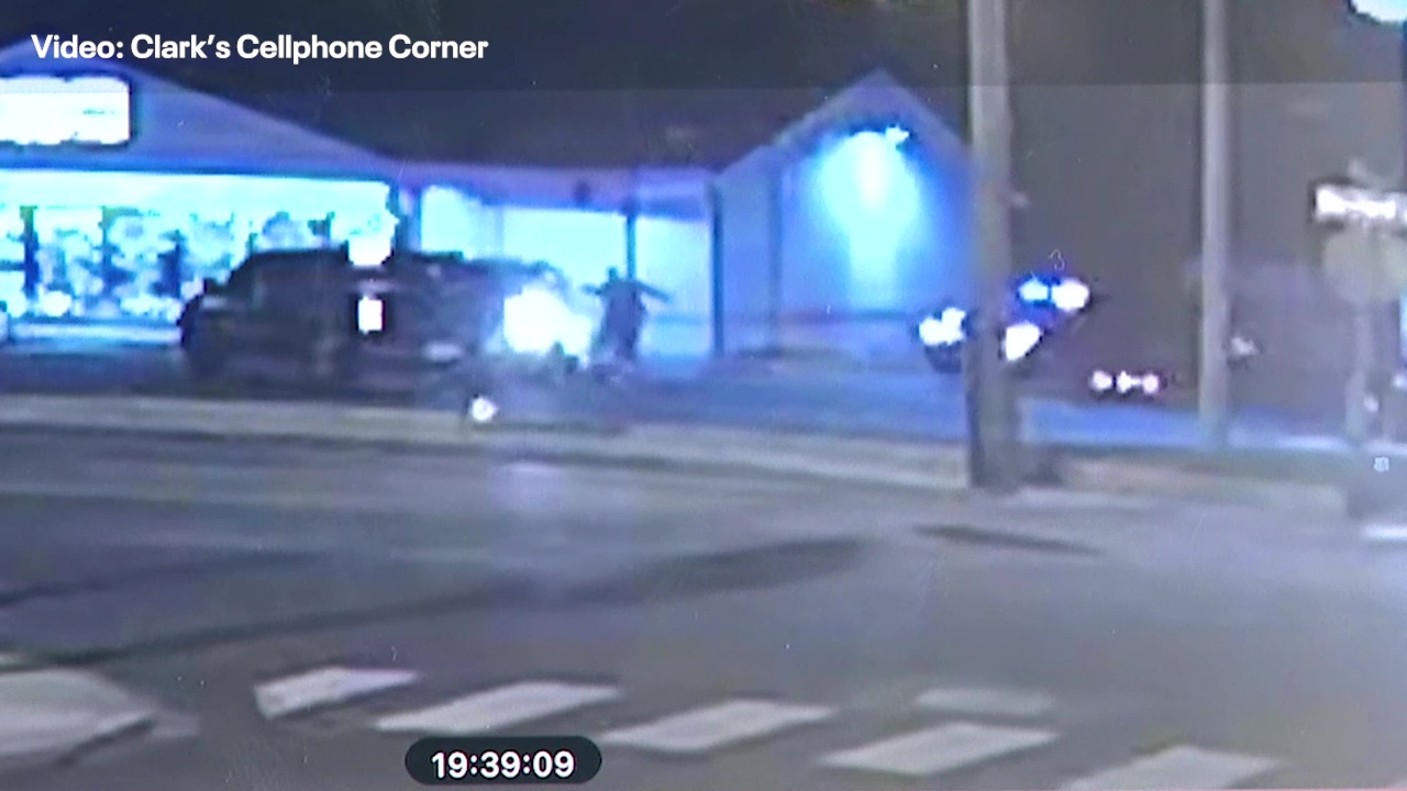 RAW VIDEO: Deadly Wilmington police shooting captured on surveillance video
