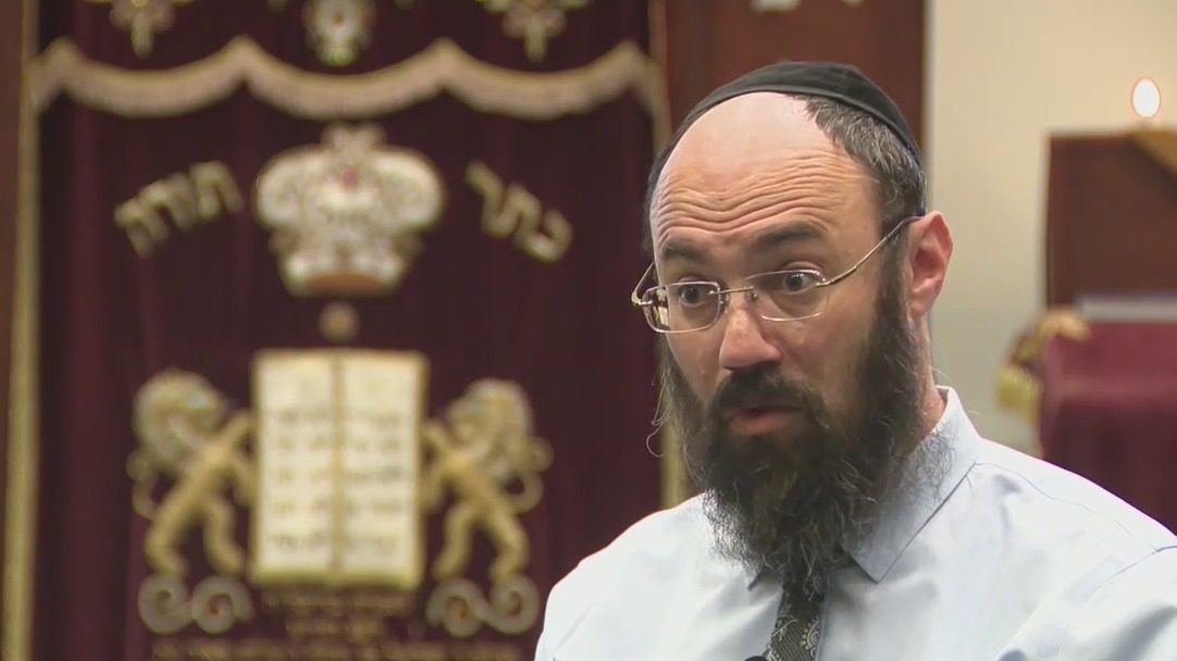 Rabbi helps teens understand how offensive swastikas are