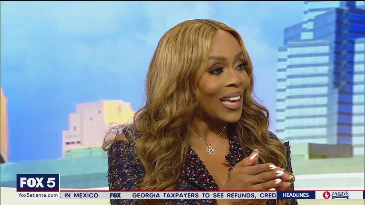 Relationship coach Dr. Stacii Jae Johnson helps couples 'Put a Ring On It'