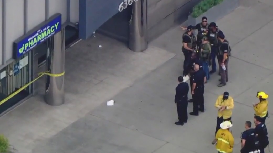 US Marshals shoot, kill fugitive in LA