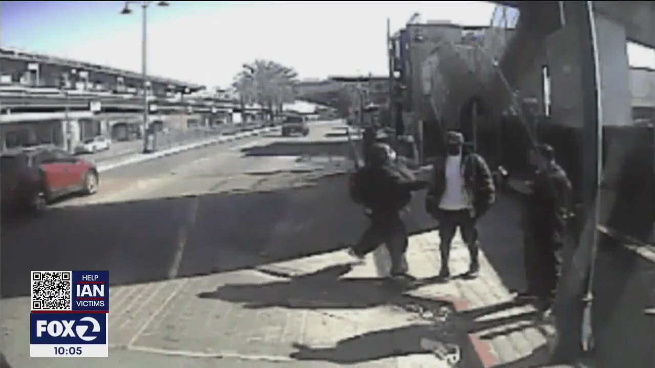 Hammer attack on AC Transit bus driver in Oakland caught on video