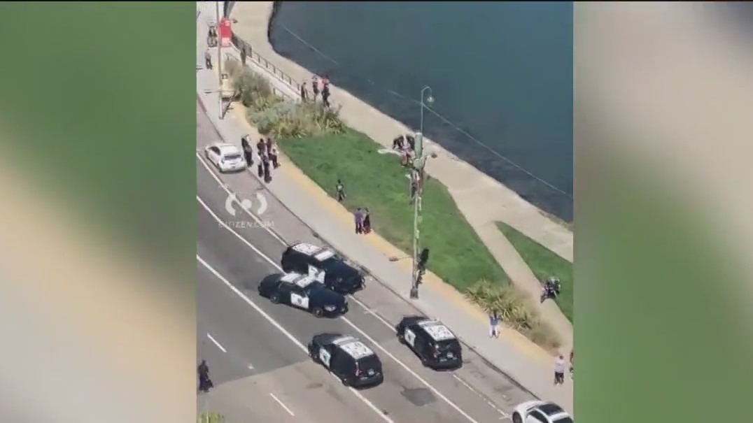 Woman hurt in shooting near Lake Merritt