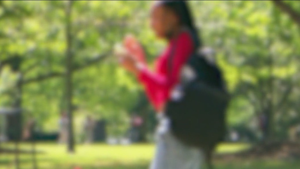 Taking a break from social media helps young people’s self-esteem, new study shows