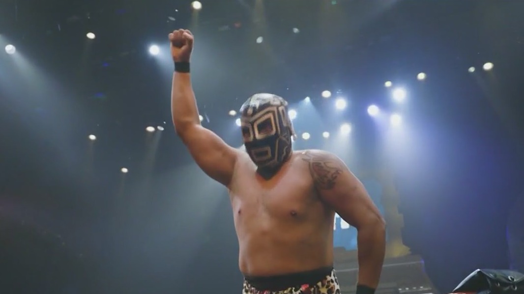 'Lucha Teotl' blends Mexican wrestling and theater into informative and exciting play