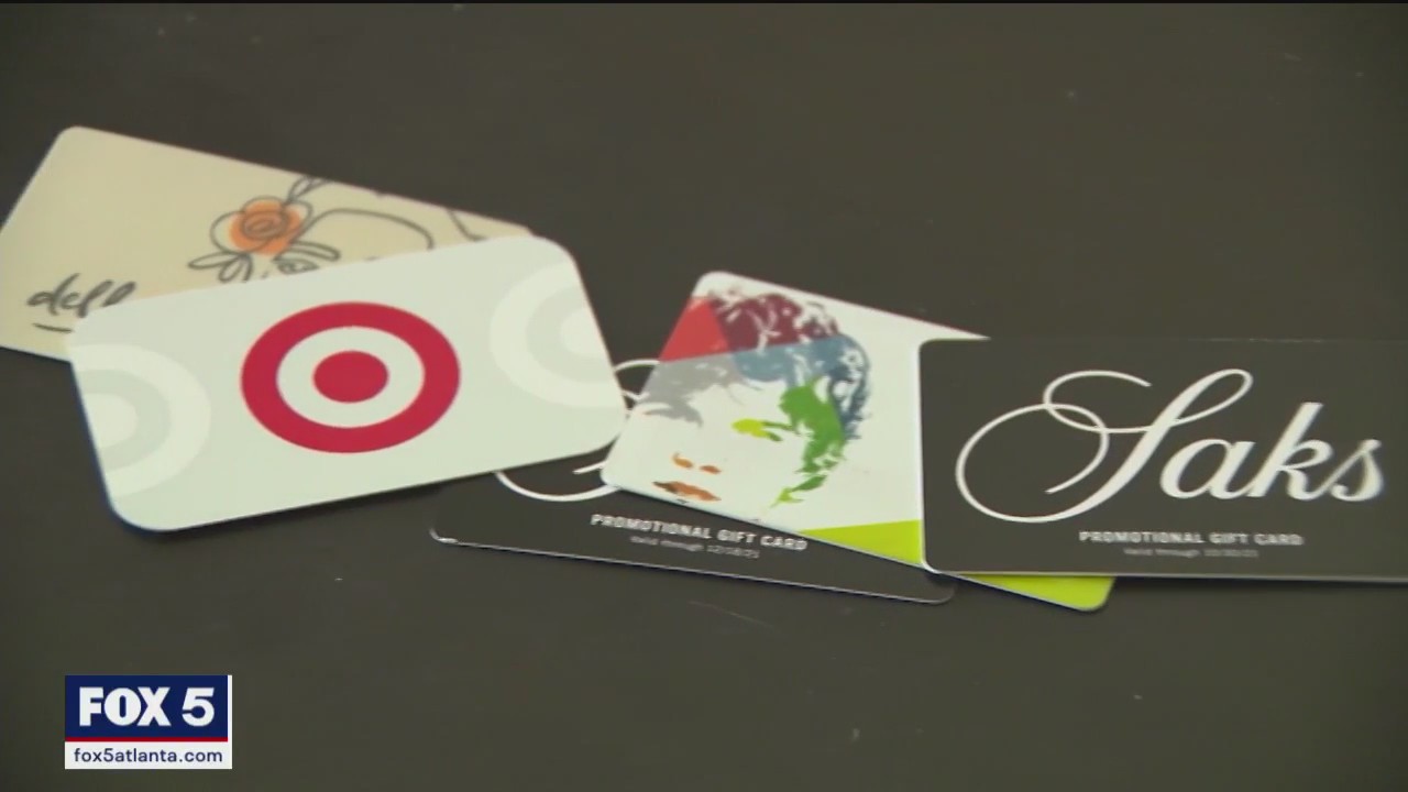 Be wary of scammers while doing your holiday shopping