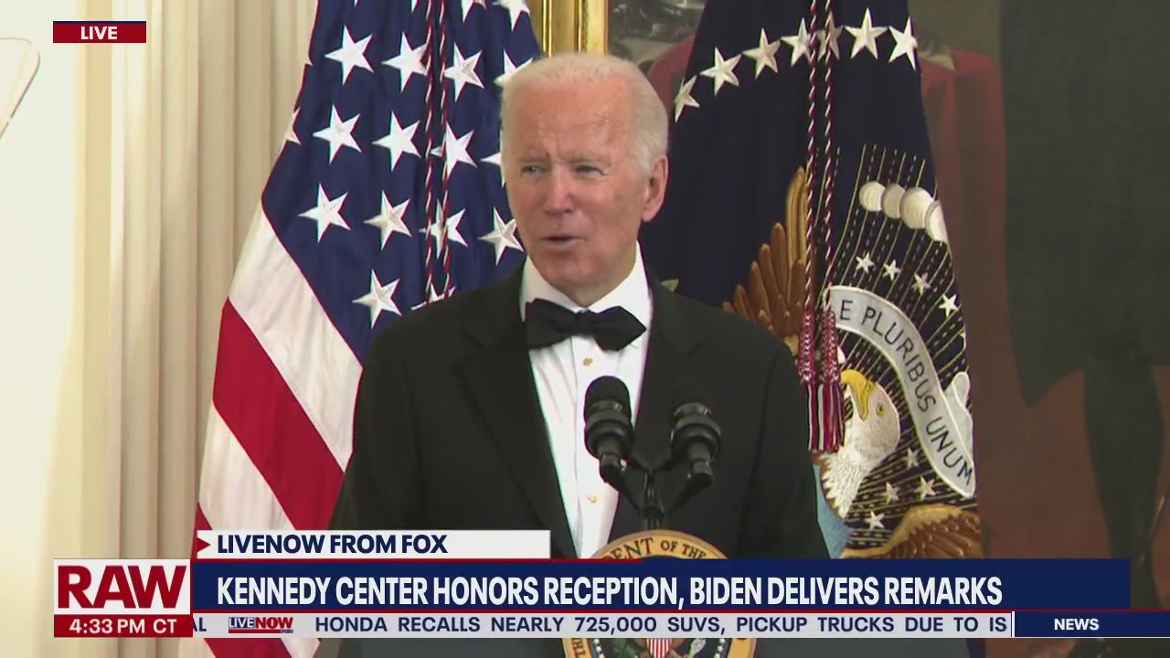 Kennedy Center Honors: Biden celebrates Bette Midler, Joni Mitchell, other trailblazers