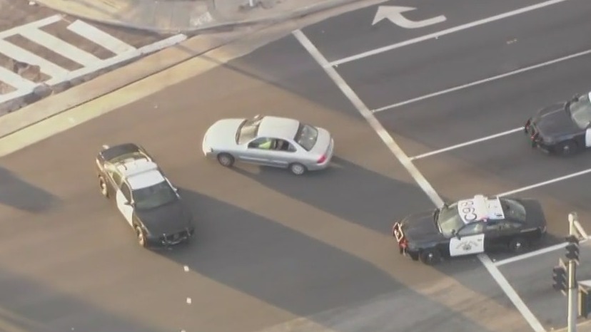 CHP attempts to box in pursuit suspect
