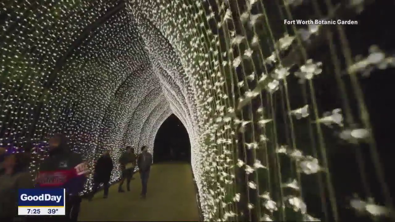 Lightscape returns to Fort Worth Botanic Garden