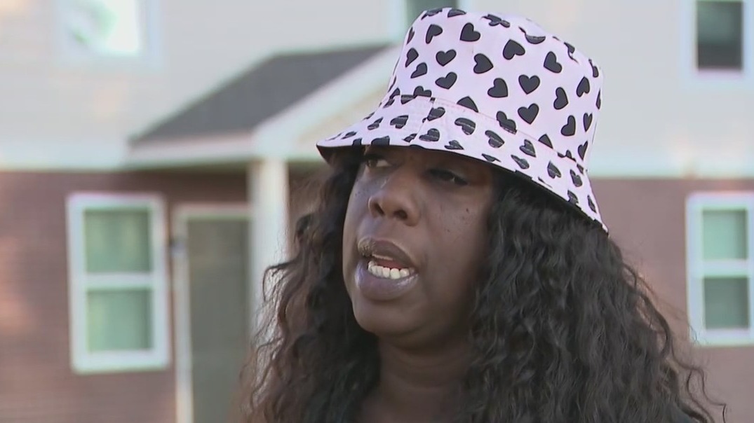 Clayton County woman stayed with gunshot victim so he wouldn't die alone, she says