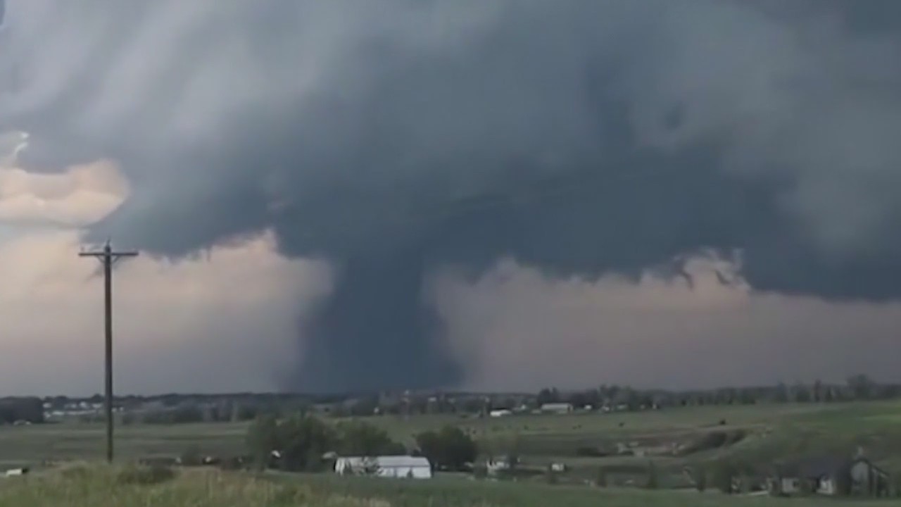 Experts share tips for protecting homes during tornadoes