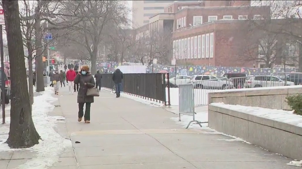 Second round of snow hitting Tri-State area