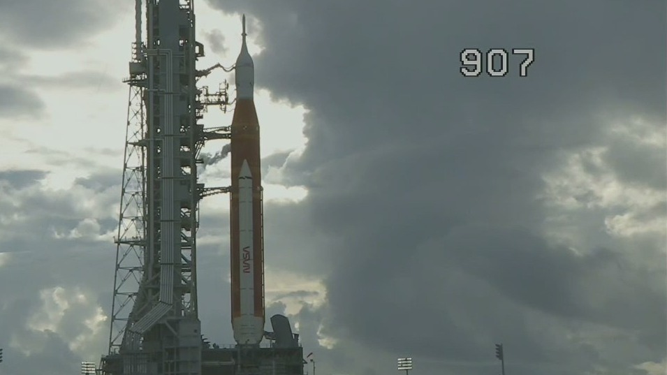 Artemis launched scrubbed due to engine issue