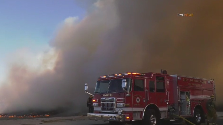 Vehicle sparks 16-acre vegetation fire in Riverside