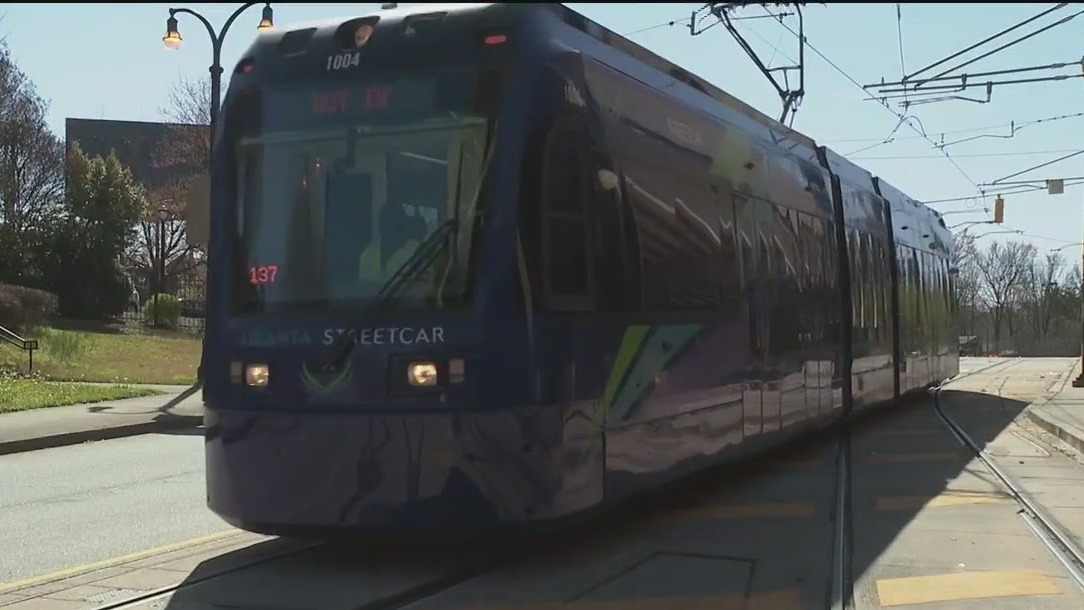 Atlanta Streetcar returns, route expansion under debate