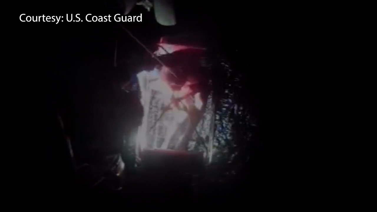 8 rescued, boat capsizes west of Boca Grande: USCG