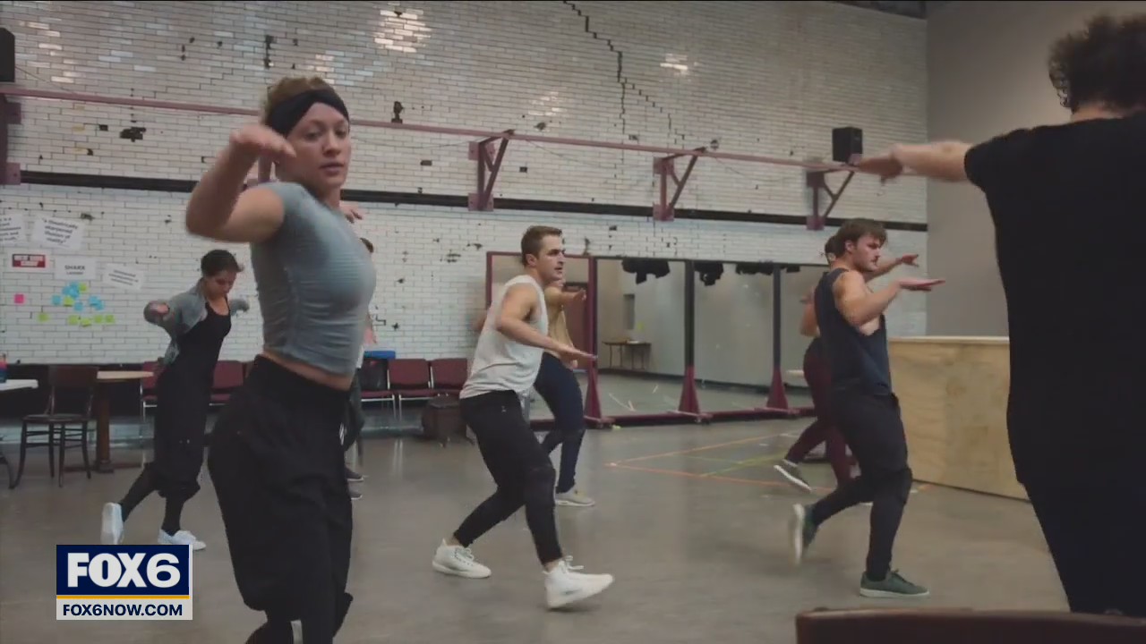 Enjoy free performances, workshops, tours and more