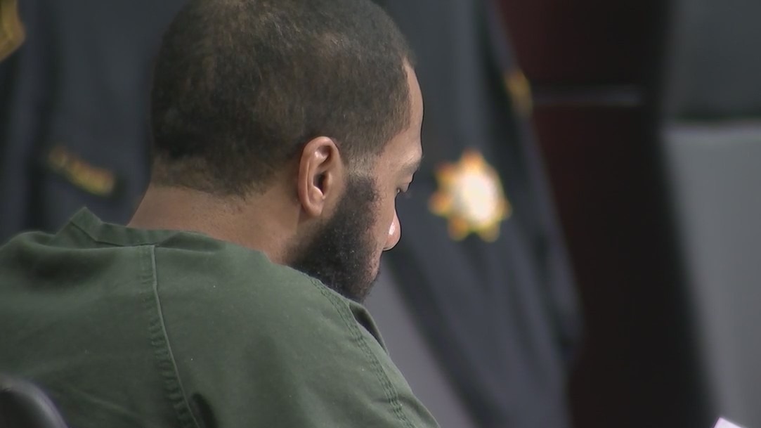 Murder suspect seeks case dismissal