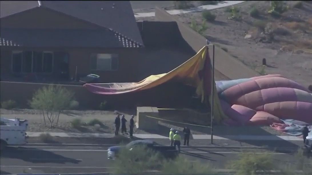 Rough landing for hot air balloon in Phoenix
