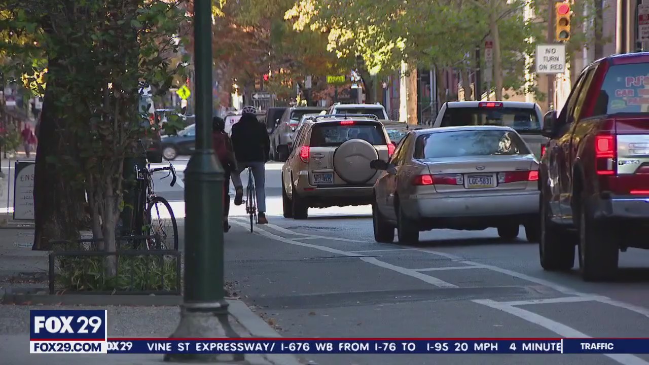Search for driver after 76ers' Kelly Oubre Jr. suffers fractured rib in hit-and-run