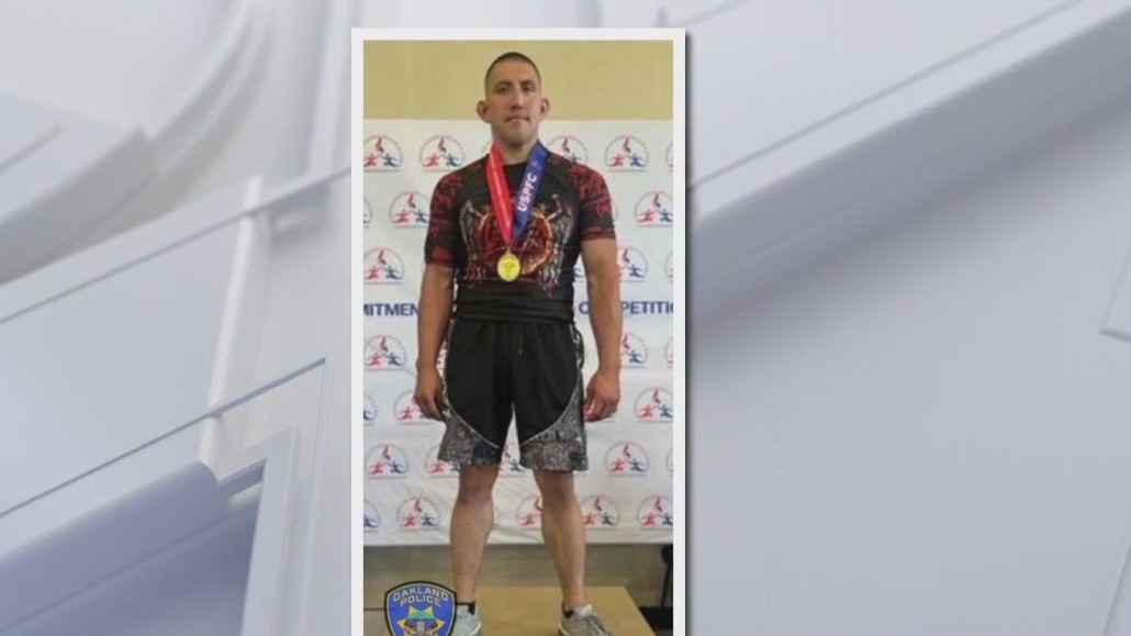 Oakland police officer wins jiu-jitsu competition