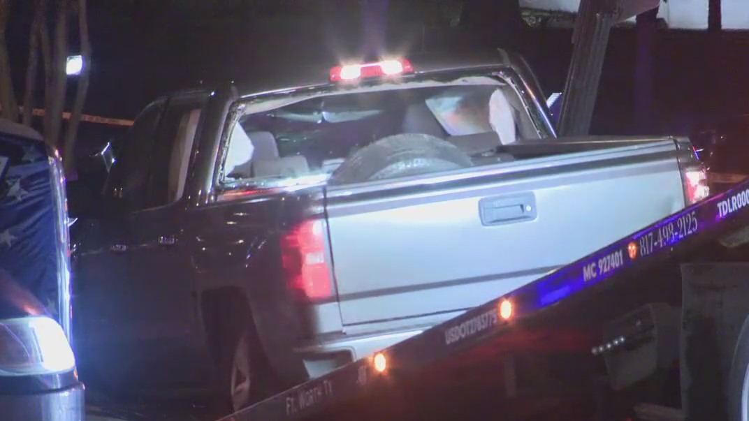 Suspected drunk driver hit 2 pedestrians, police say