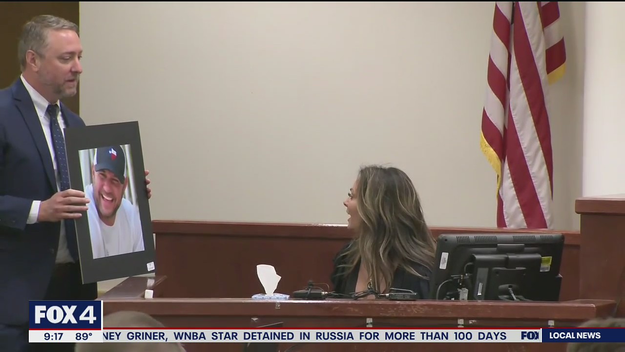 Trial begins for man accused of killing Fort Worth Officer Garrett Hull