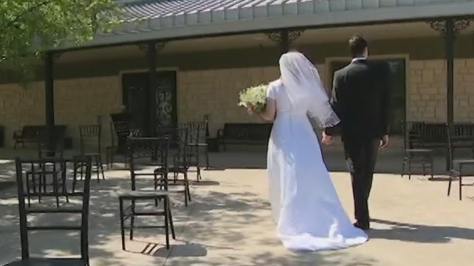 Weddings: Etiquette expert answers all your questions