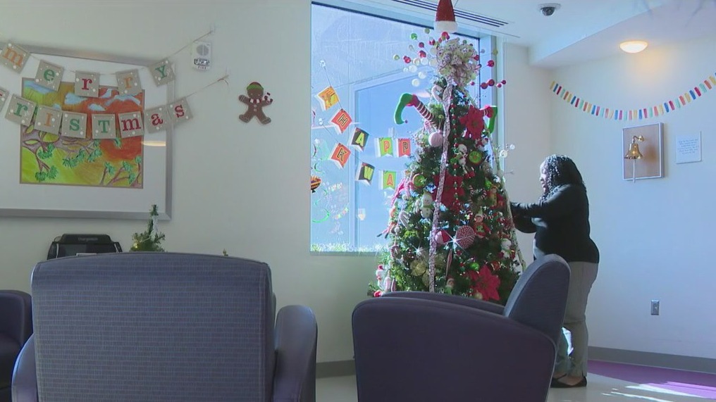 Children's hospital Christmas tree spreads joy