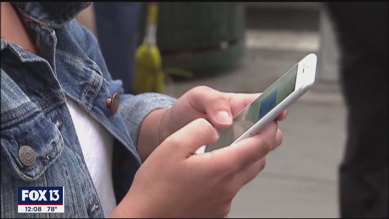 Robotexts on the rise in Florida, across U.S.