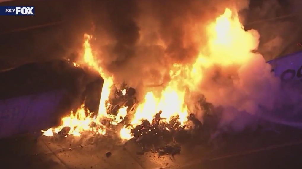 Series of crashes shut down I-10 in Chandler area