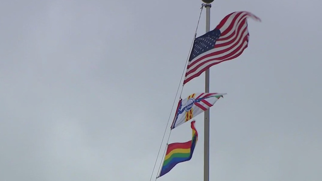 Florida bill would restrict public political flags