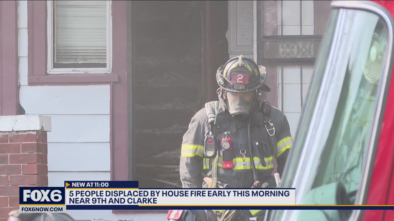 Clarke Street house fire: Milwaukee firefighters battle 2-alarm fire