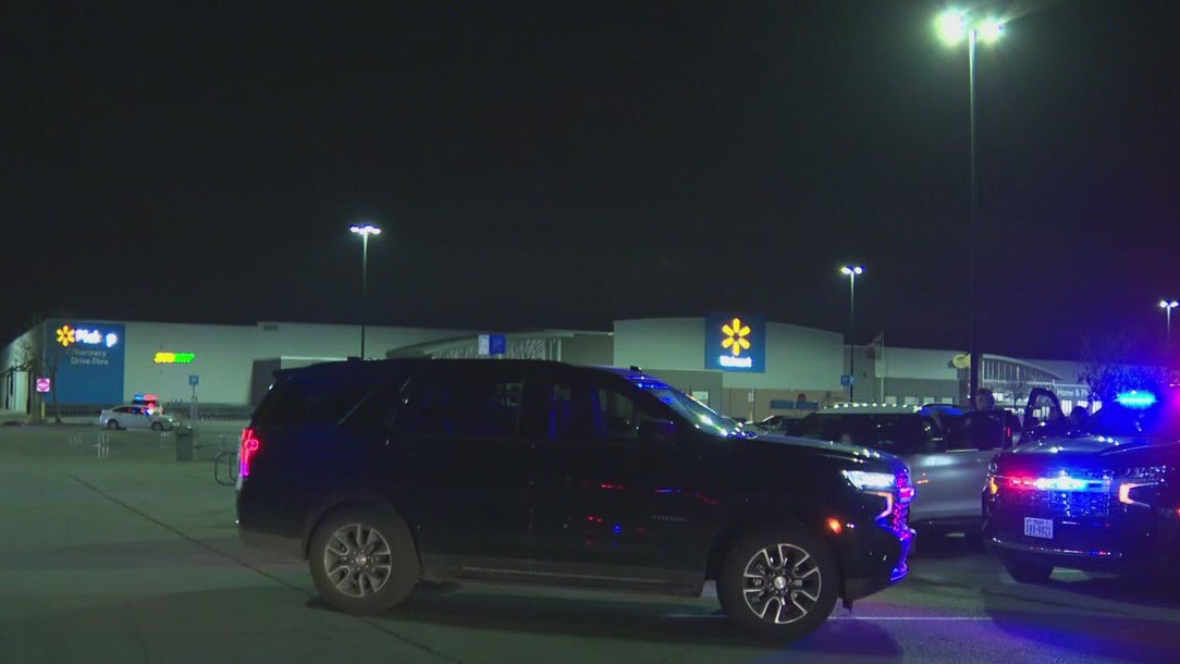 Walmart shooting leaves 1 dead