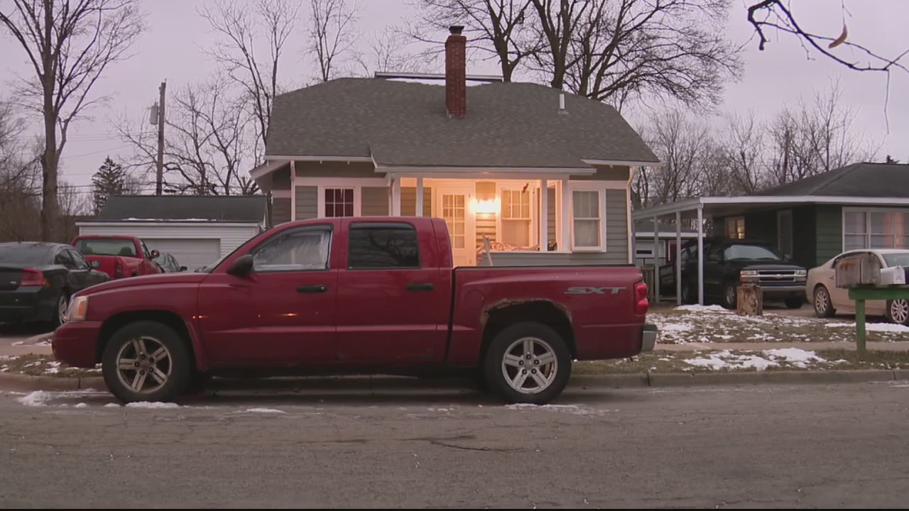 Elderly man attacked by 4 suspects outside home in Ann Arbor