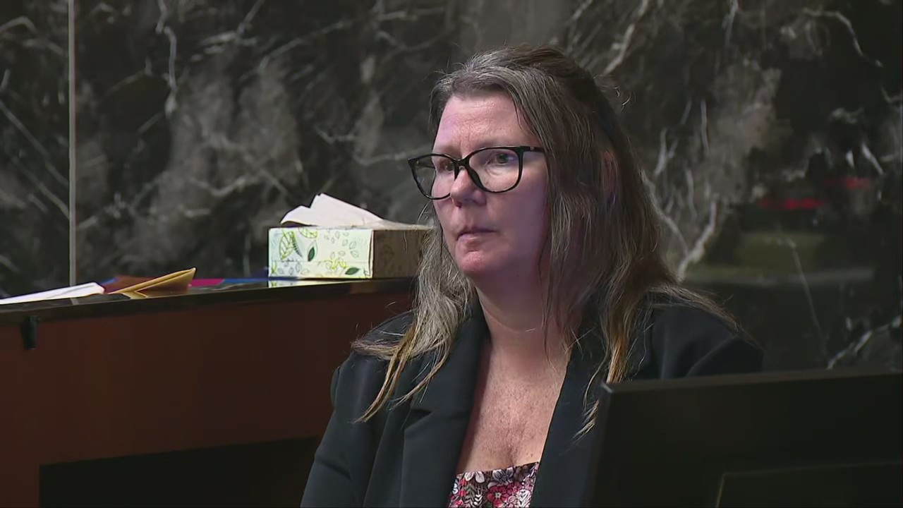 Jennifer Crumbley: Messages sent after school shooting