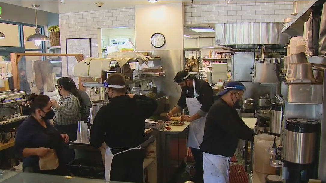 Businesses continue to struggle with staffing, COVID-19