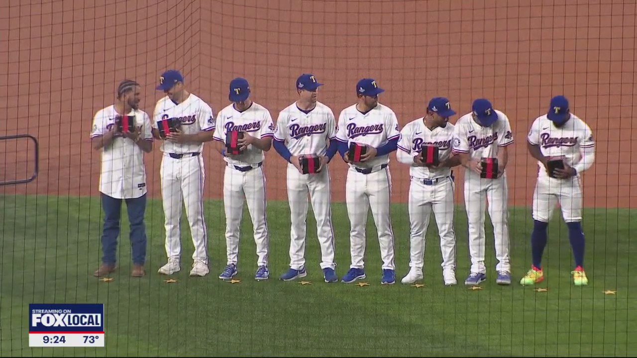 Texas Rangers get World Series rings in pregame ceremony