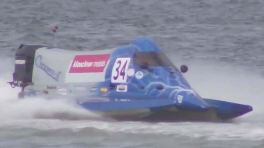 Annual boat race in Bradenton