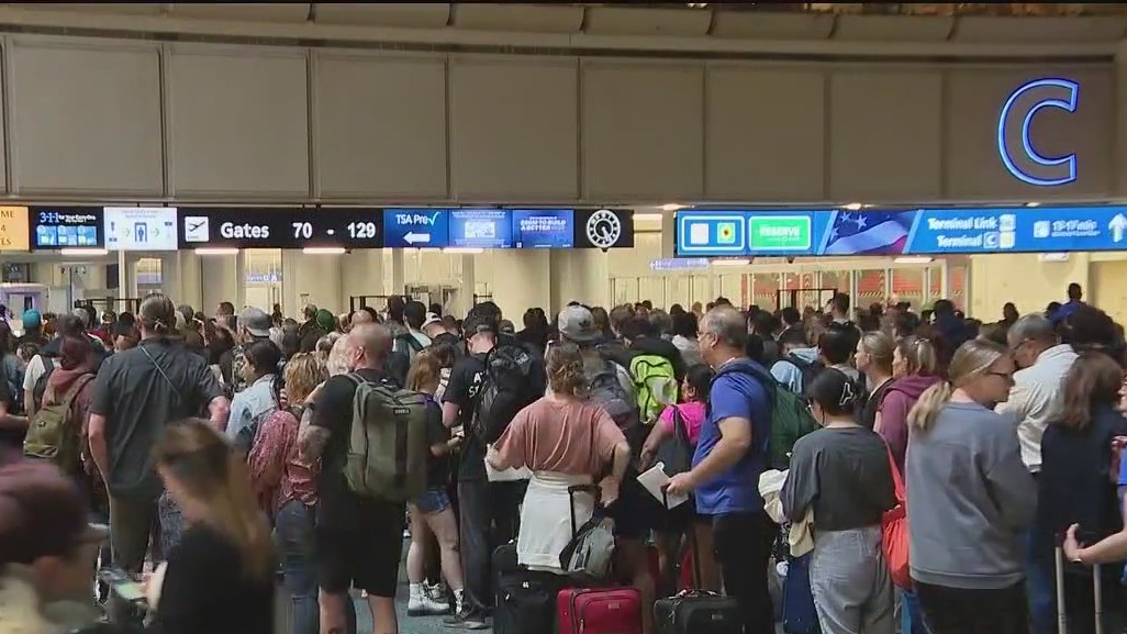 AAA predicts rise in Memorial Day travel