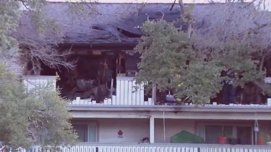 Austin apartment fire displaces 16 people