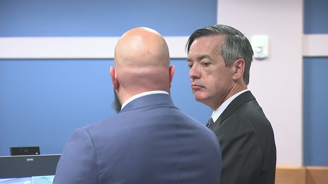RAW: Kenneth Chesebro enters plea