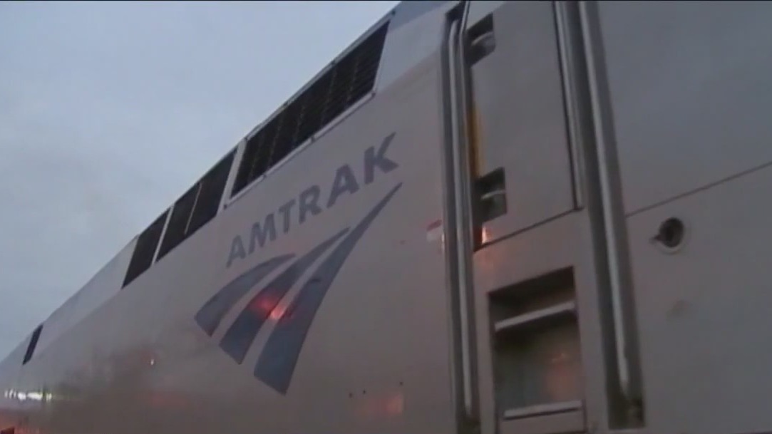 Amtrak trains pick up speed between Chicago and St. Louis