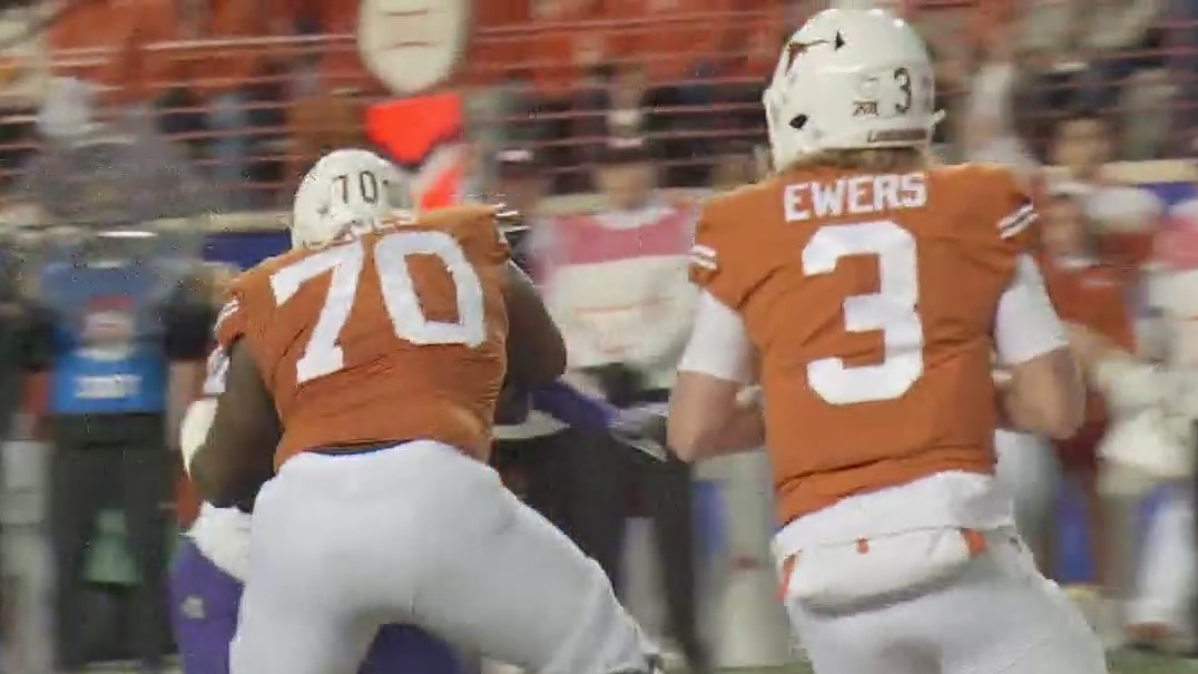 Texas Longhorns hope to keep Big 12 title hopes alive with win against Kansas