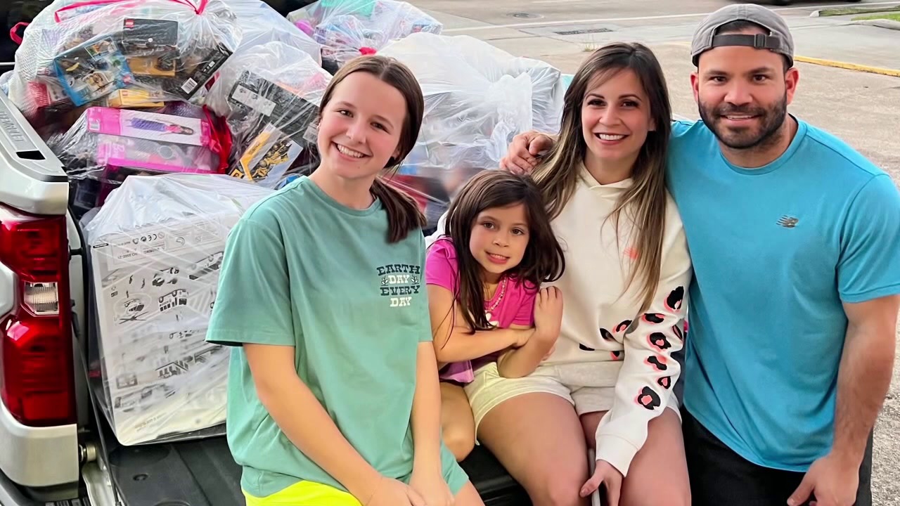 Jose Altuve partners with Houston non-profit Lily's Toy Box