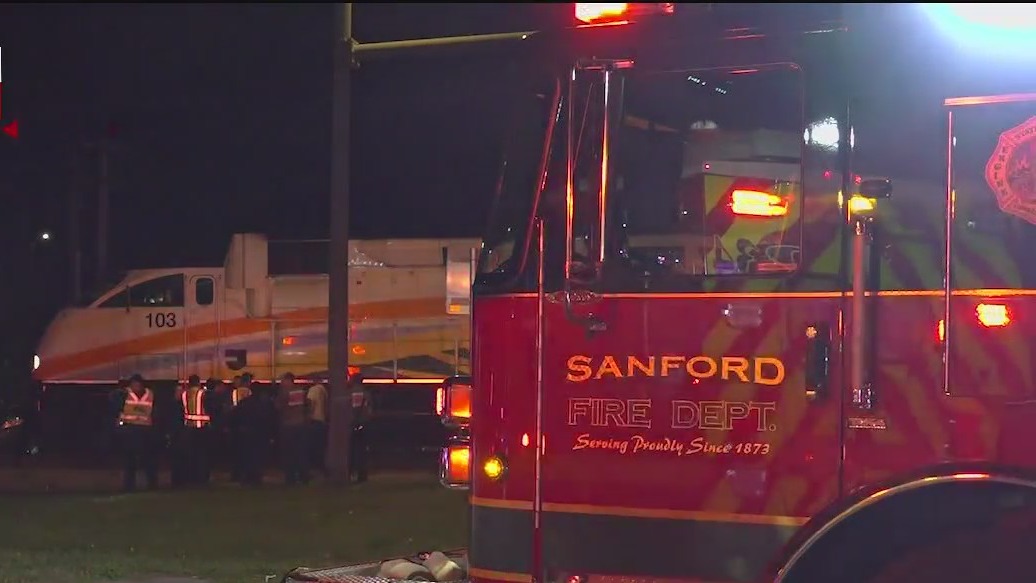 SunRail train strikes car in Sanford, delaying service