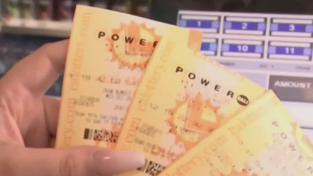 Powerball climbs to $760 million