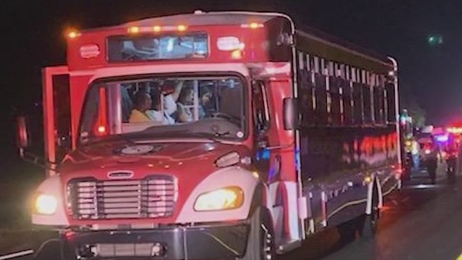 'AmbuBus' responds to 15-car pile-up in Seminole County