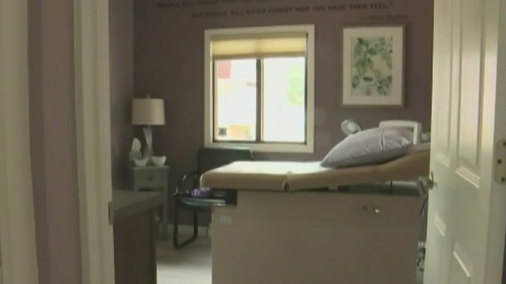 Planned Parenthood Arizona seeks stay of judge's ruling that lifted injunction on abortion ban